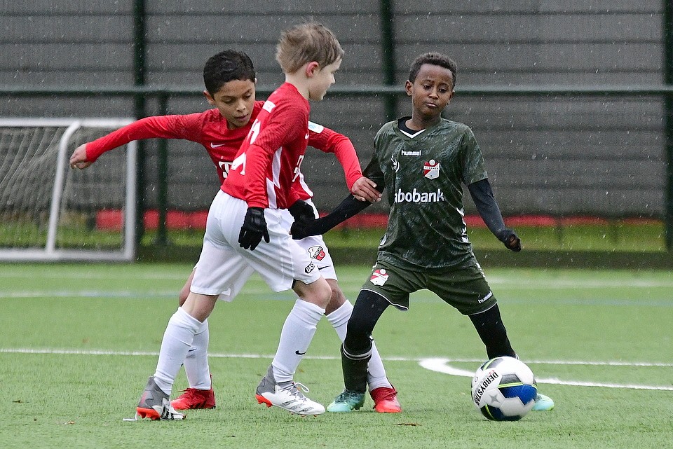 20211127 FCUO10 EMMO10 002