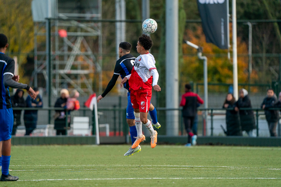 F.C. Utrecht O17 Alphense Boys O17 CMS 24