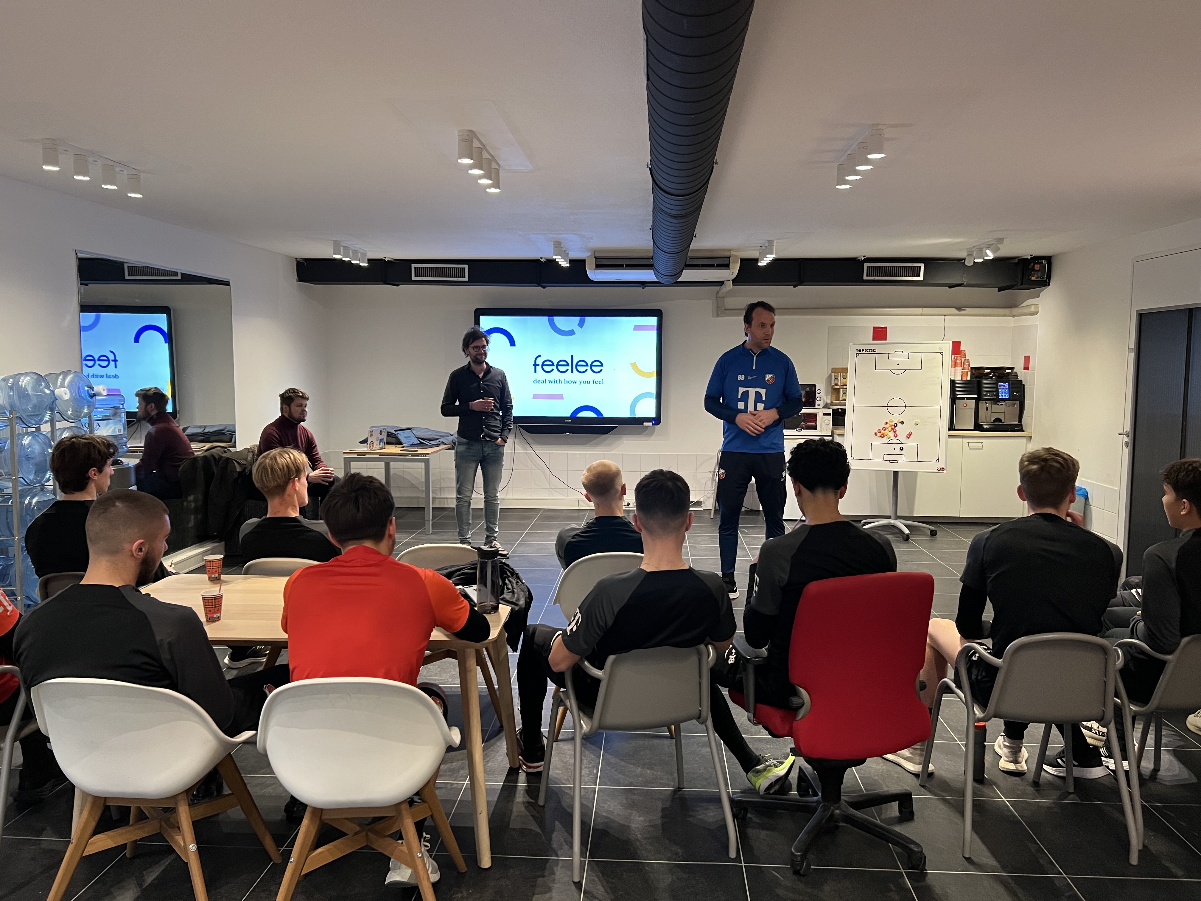 Debuut Feelee bij FC Utrecht Next