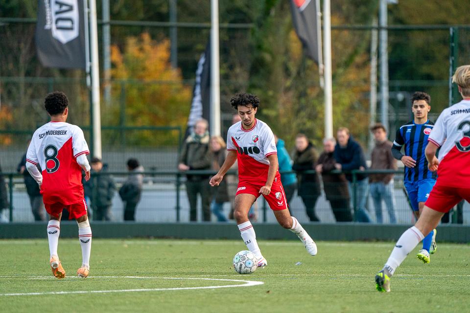 F.C. Utrecht O17 Alphense Boys O17 CMS 25