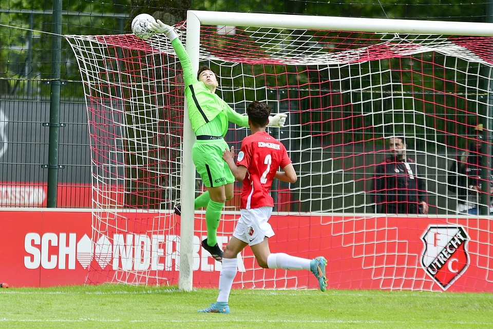 20220604 FCUO17 AJAXO17 010