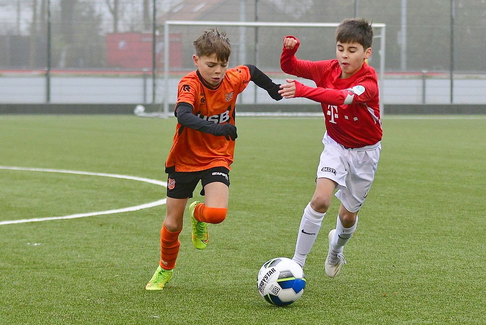 20211204 FCUO12 VOLO12 007