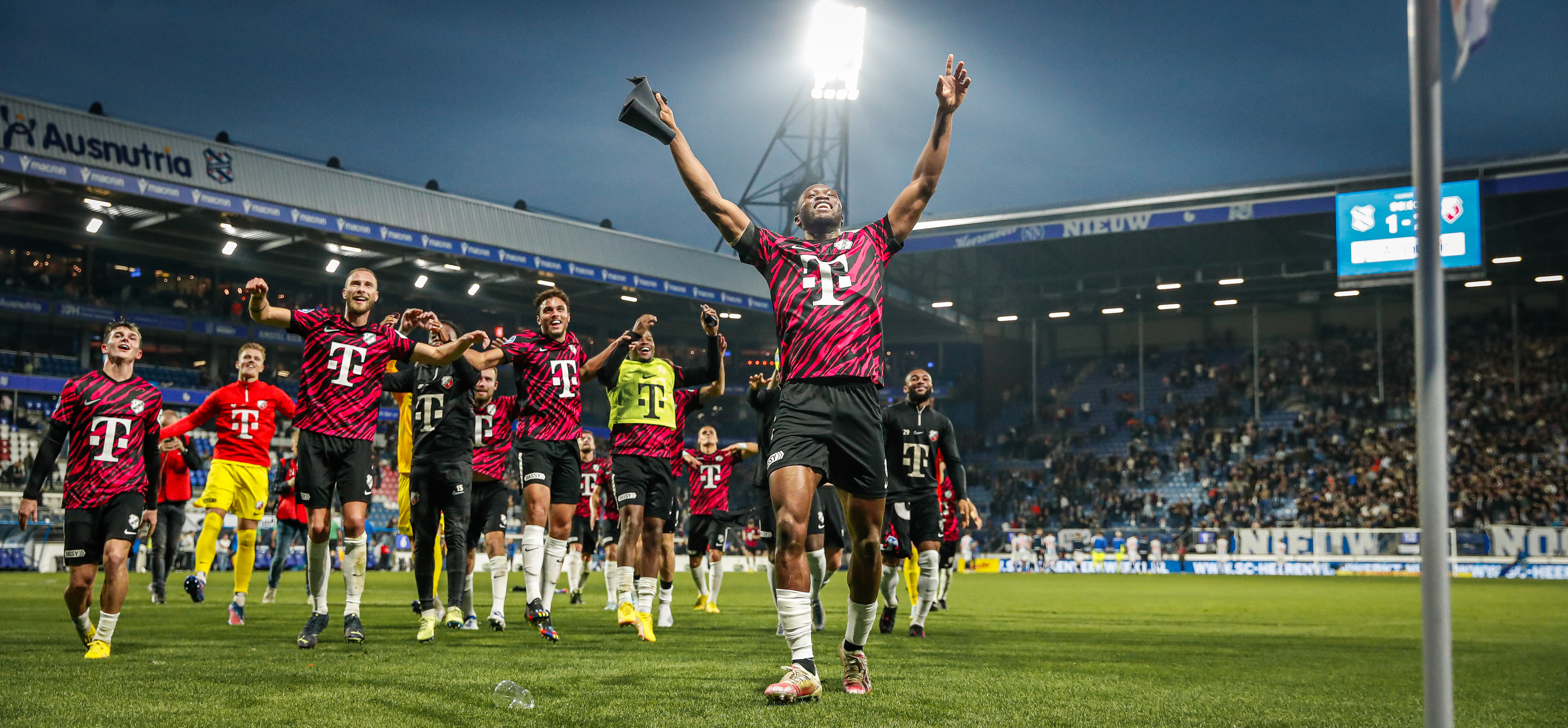 Poeiers van Douvikas en Sagnan leveren drie punten op