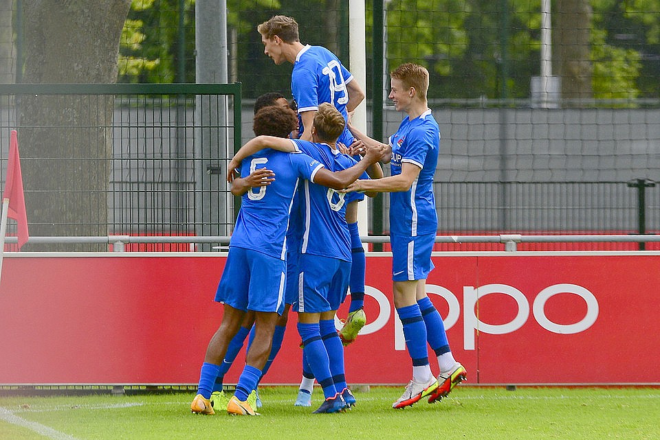 20220917 FCUO17 AZO17 003