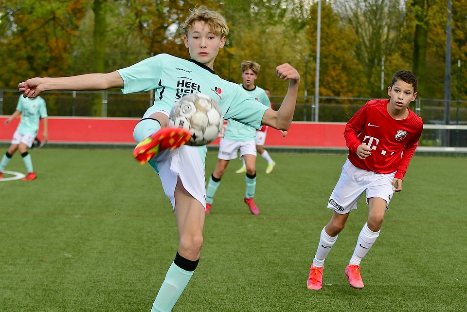 20211113 FCUO15 HELO15 010