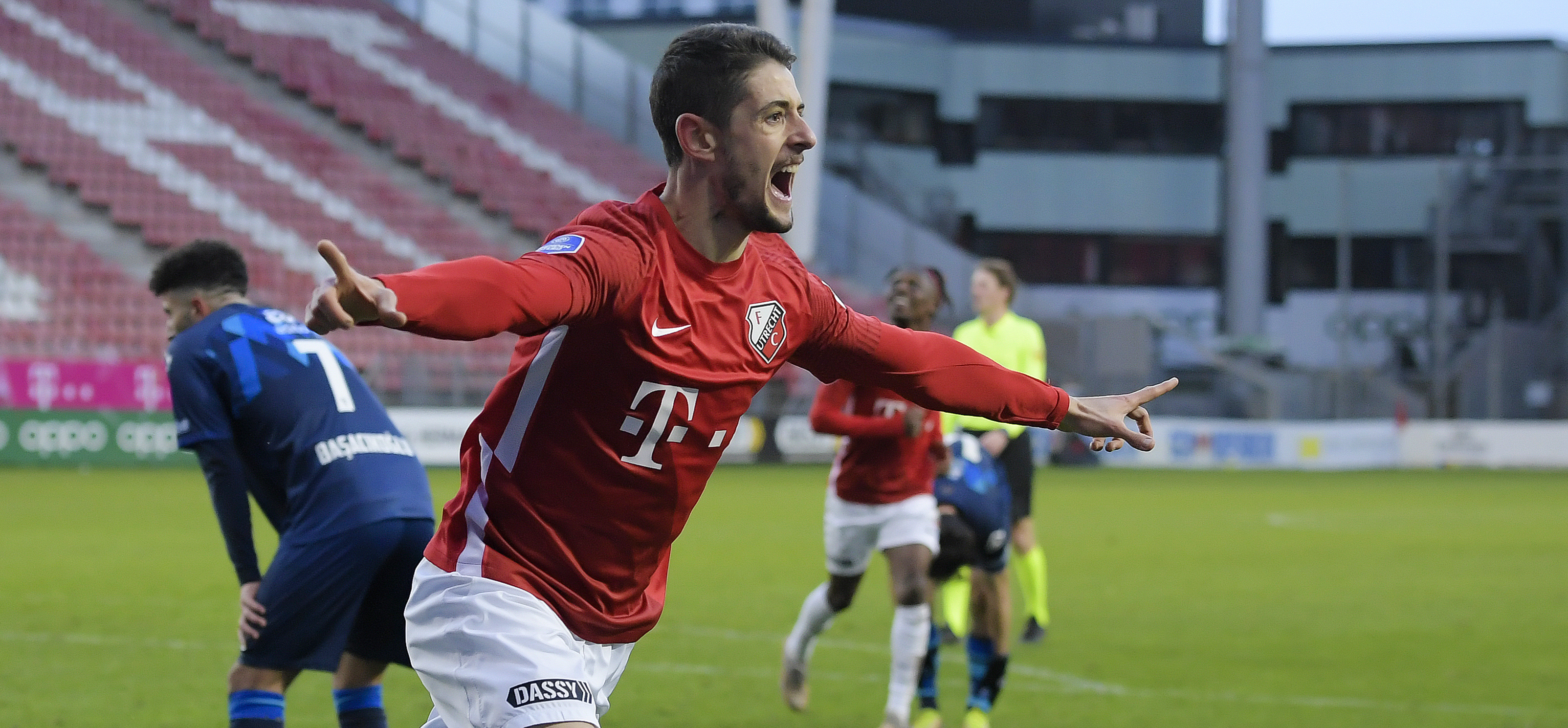 Adrián Dalmau vervolgt carrière bij Sparta Rotterdam