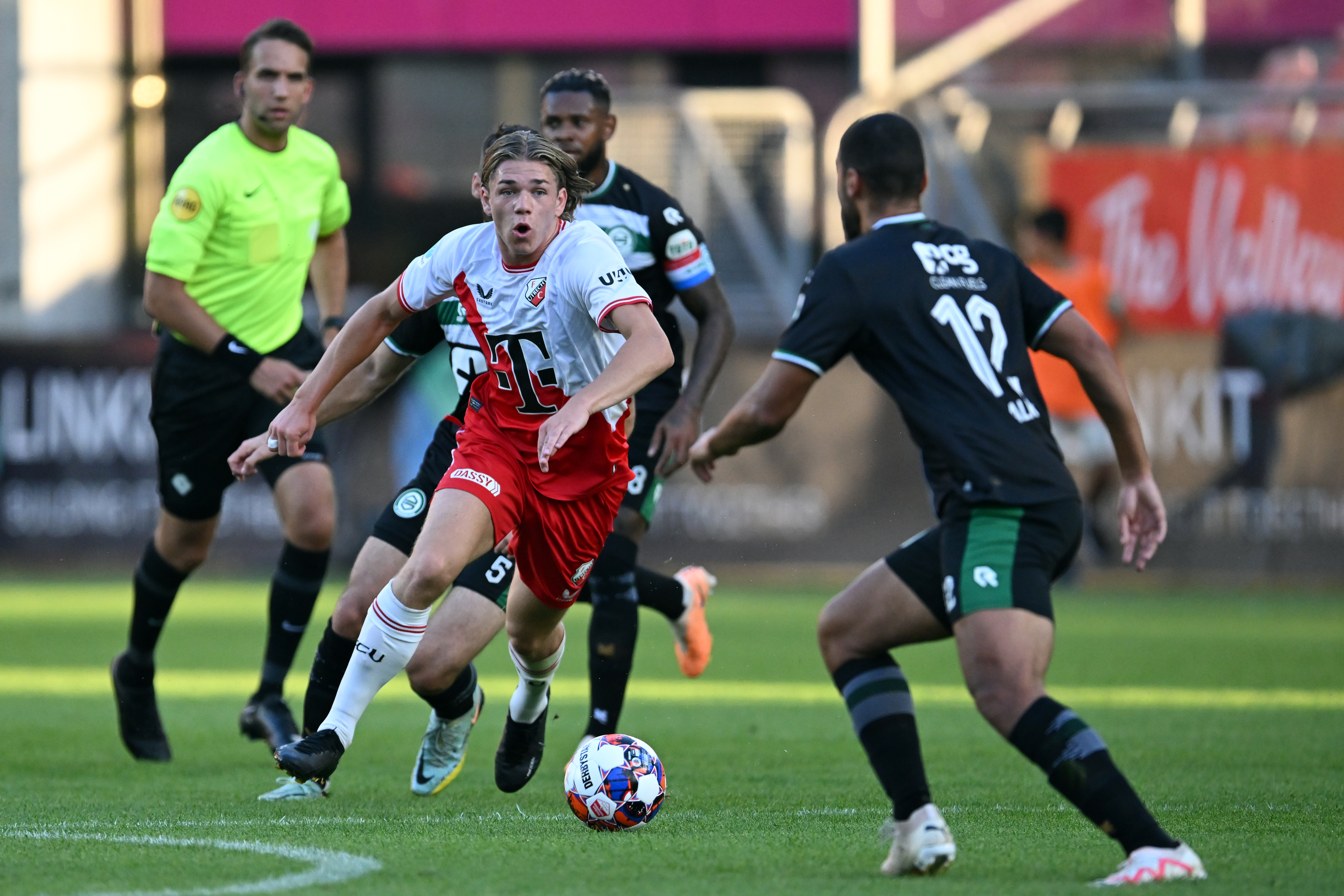 Jong FC Utrecht reist met vertrouwen af naar Venlo
