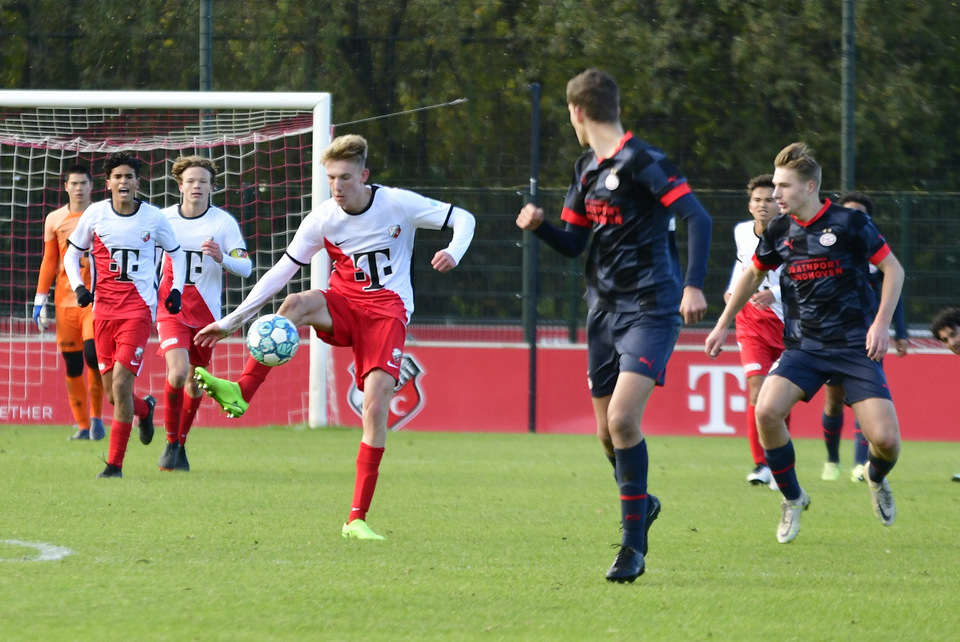 20221119 FCUO17 PSVO17 062