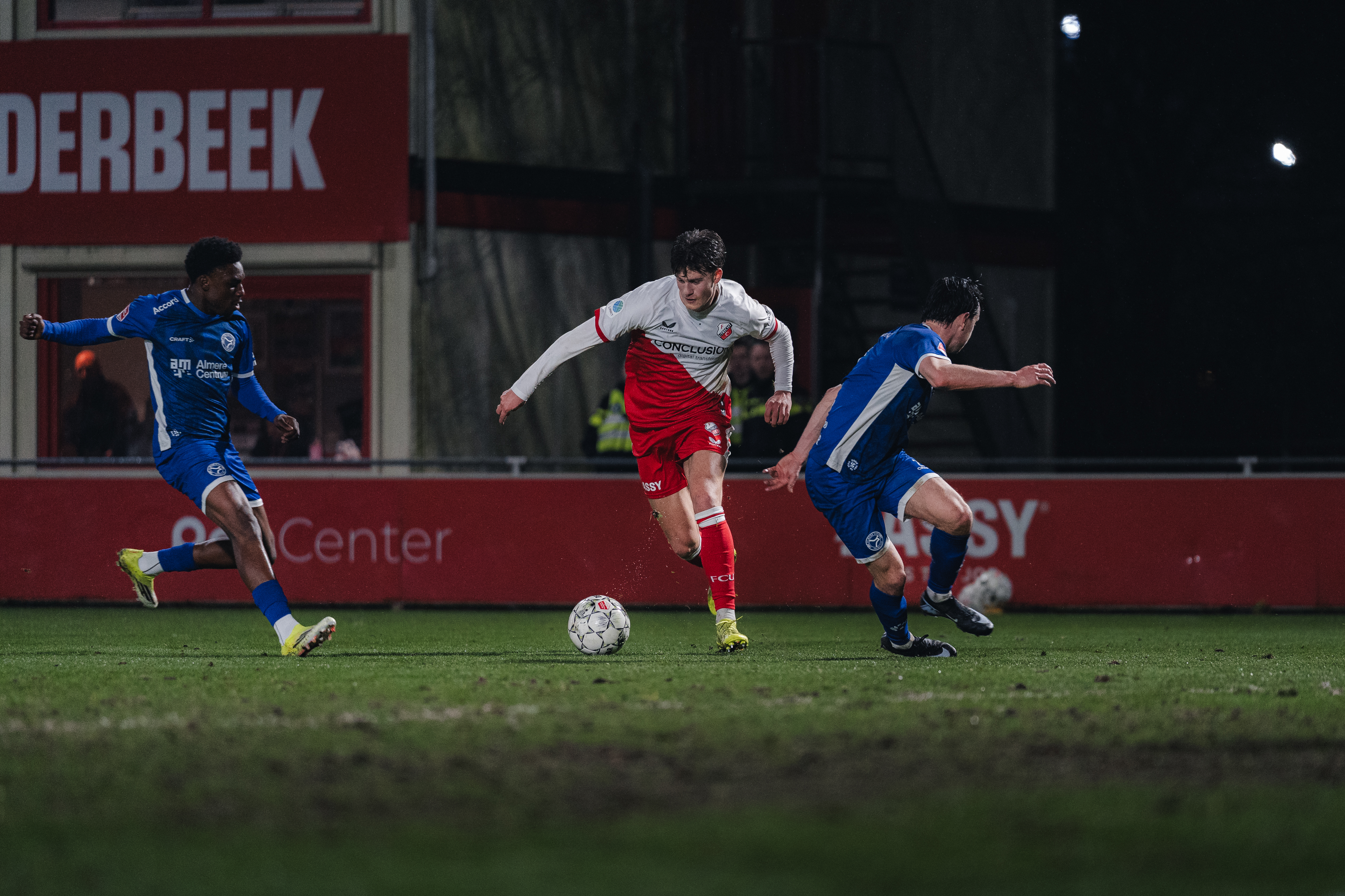 Jong FC Utrecht ontvangt Helmond Sport