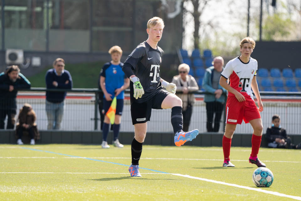 F.C. Utrecht O16 GA Eagles O16 CMS 21