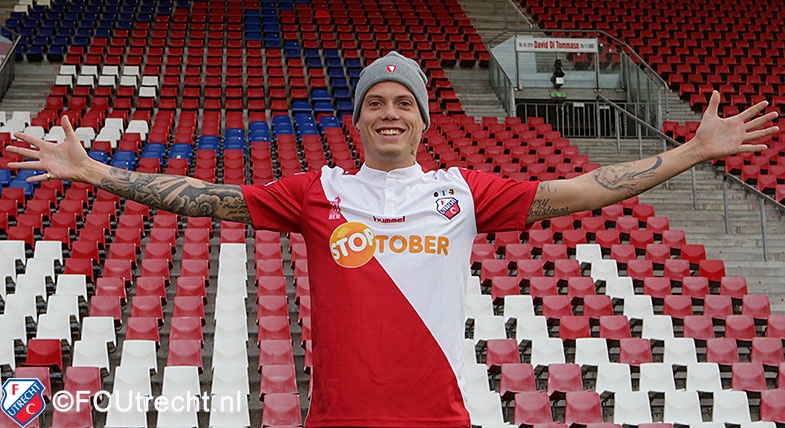 Tony Junior draait in Stadion Galgenwaard