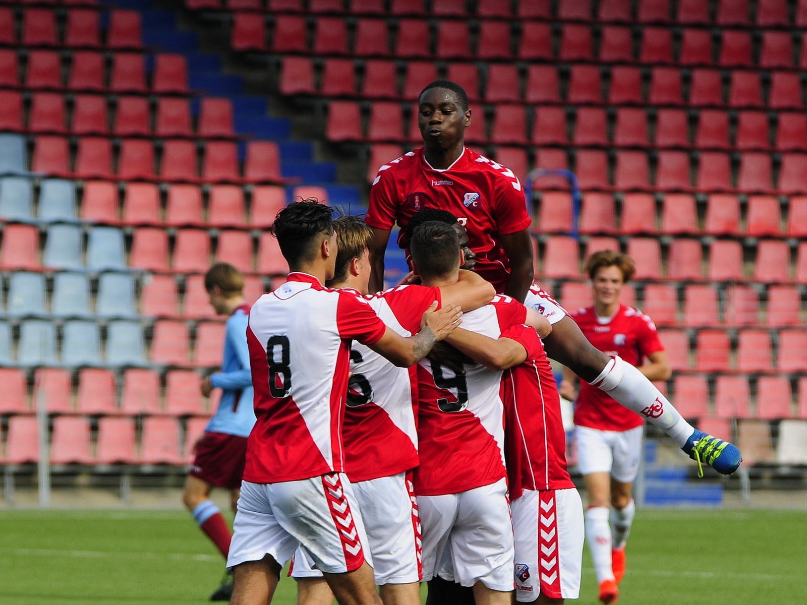 Moeizame bekerwinst FC Utrecht O19