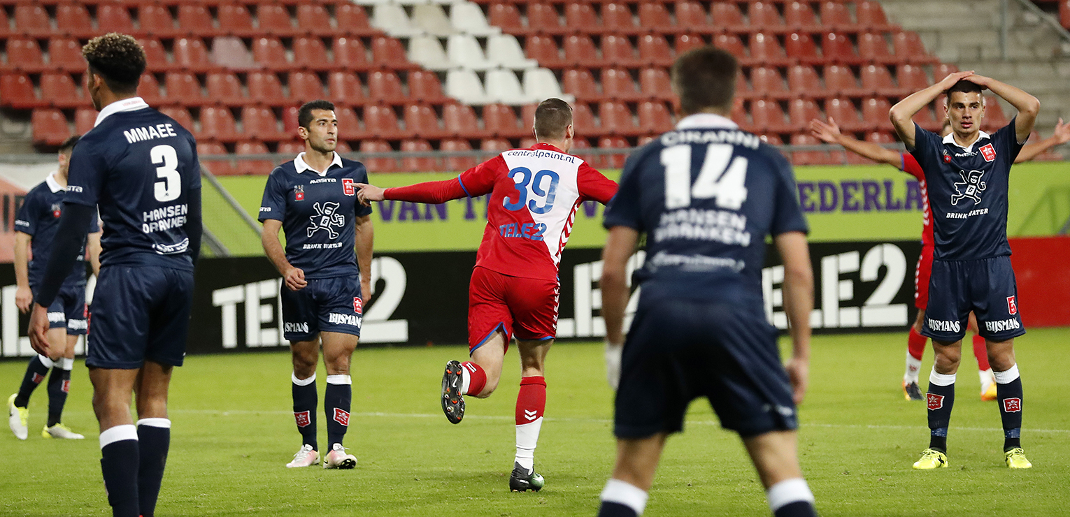 FC Utrecht-talenten ontvangen Jong Ajax