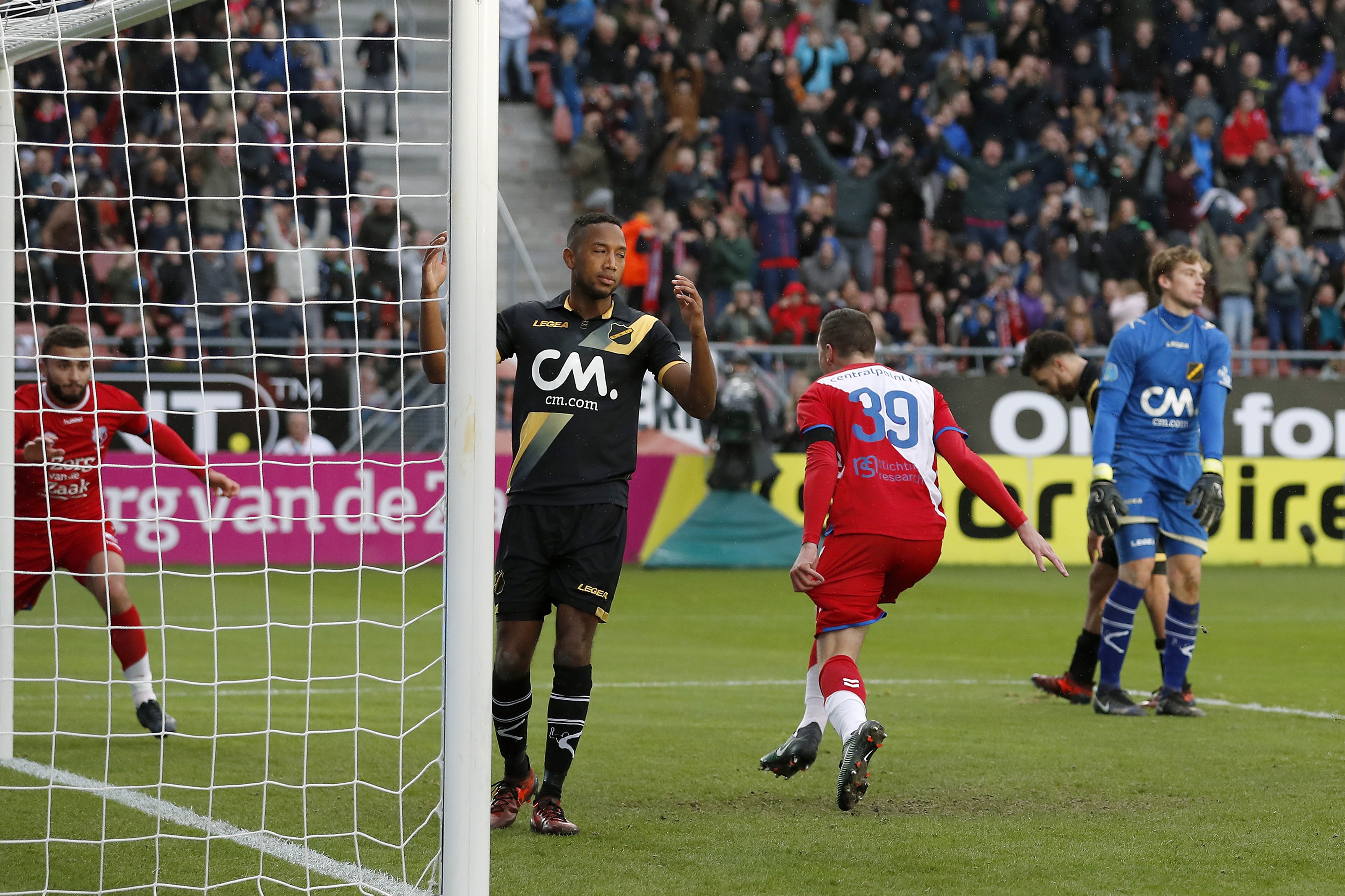 FC Utrecht - NAC Breda in één minuut