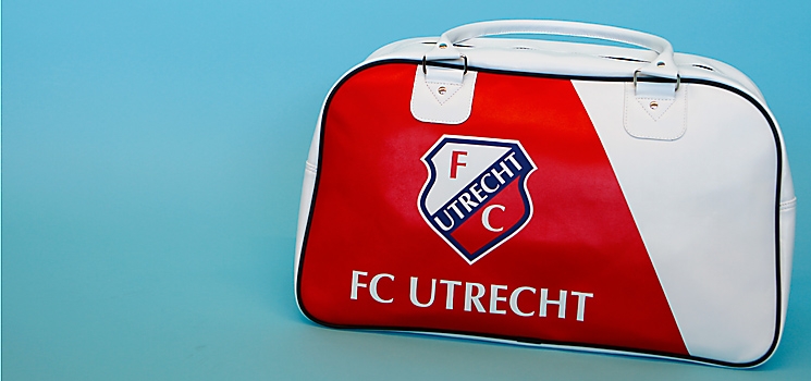 FC Utrecht-sporttas bij Albert Heijn