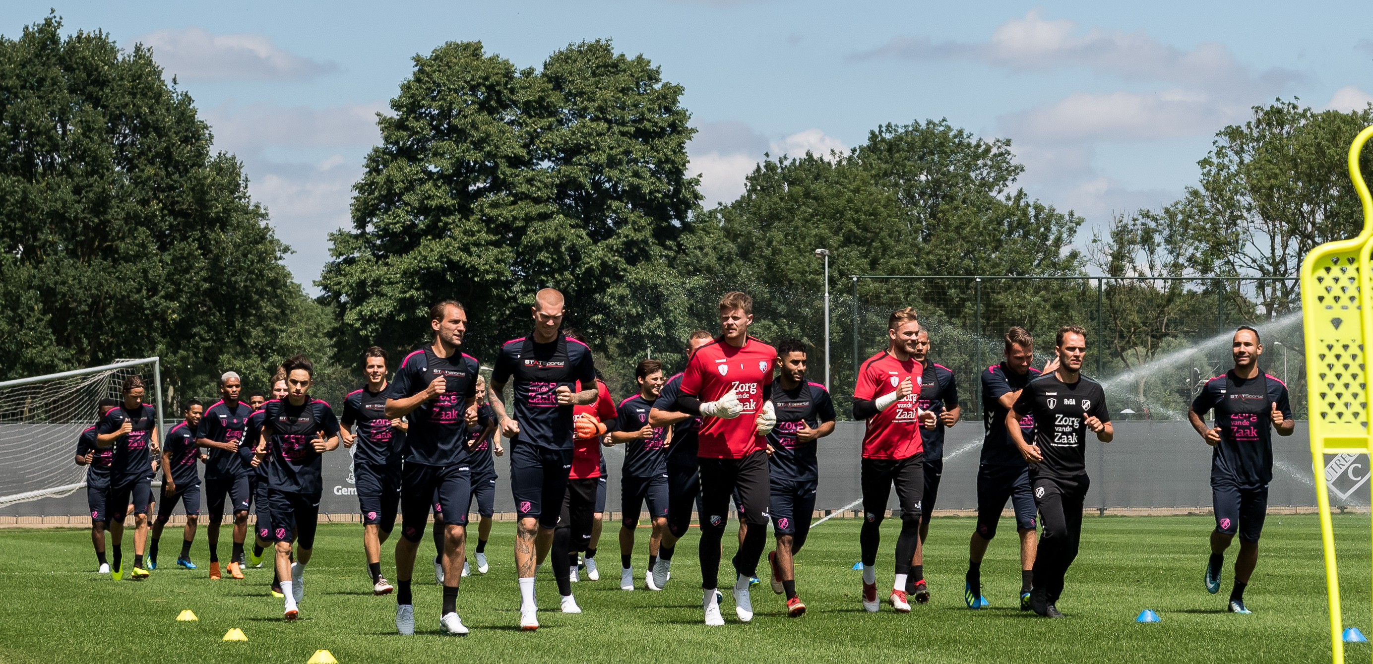 Een zonnige eerste training!